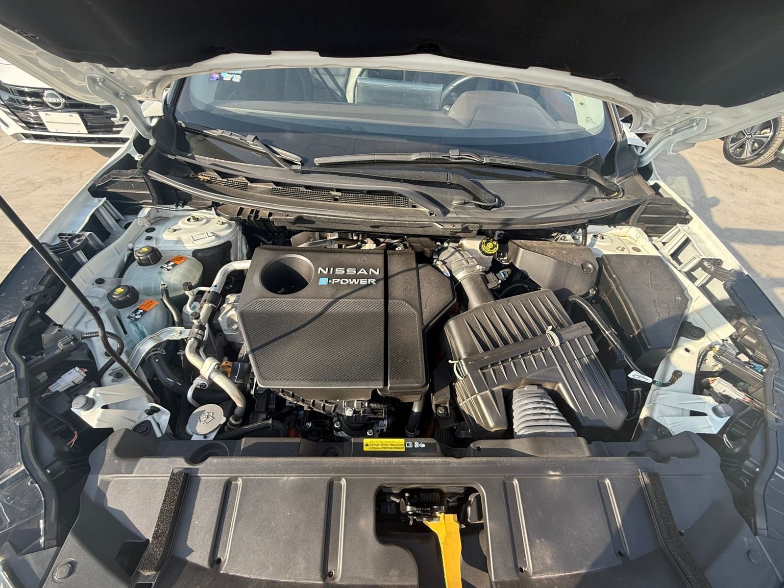 2025 Nissan X-TRAIL 5P PLATINUM E.POWER HEV L31.5 AUT