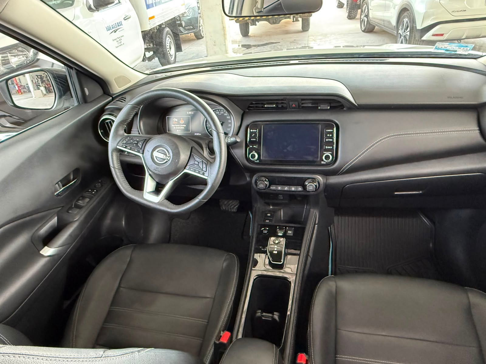 2023 Nissan KICKS 5 PTS E-POWER PLATINUM ELECTA PIEL ADAS RA-17